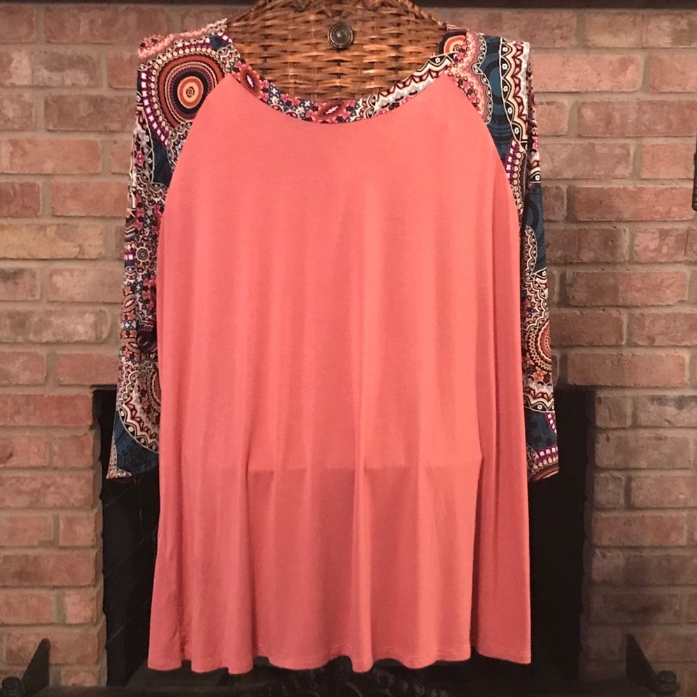 Paisley Grace XXXL Rose Tunic w/ 3/4 Sleeve - Picture 1 of 3